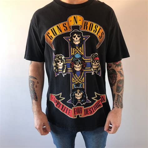 versace t shirt guns n roses|RARE VERSACE 1993 SECURITY GUNS N ROSES SUICIDAL .